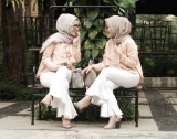 Tips 5 Gaya Hijab Pashmina Paling Modis untuk Ramadhan