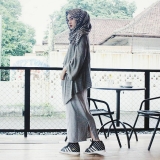 Tips Cara Mudah Membersihkan dan Merawat Sepatu Sneakers