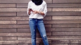 Cewek Berhijab Nggak Bisa Pakai Celana Jeans Sobek-sobek Kata Sapa? Gini Nih Caranya!